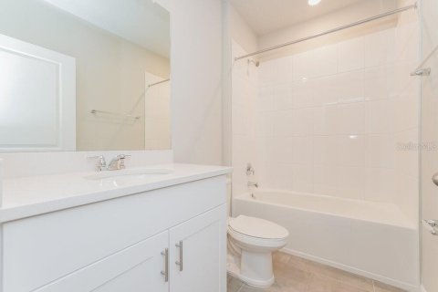 Villa ou maison à louer à Zephyrhills, Floride: 3 chambres, 139.91 m2 № 2116412 - photo 15