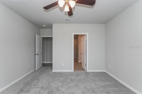 Villa ou maison à louer à Zephyrhills, Floride: 3 chambres, 139.91 m2 № 2116412 - photo 8