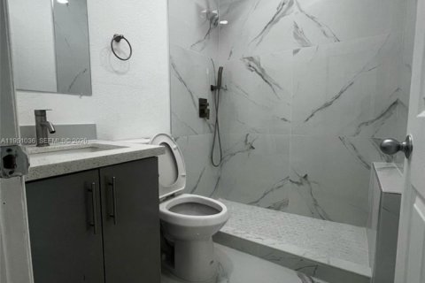 Apartment in Hialeah, Florida 3 bedrooms, 88.54 sq.m. № 2062150 - photo 8