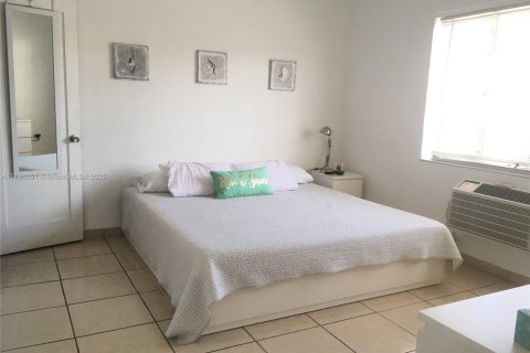 Купить кондоминиум в Майами-Бич, Флорида 1 спальня, 52.3м2, № 1943056 - фото 13