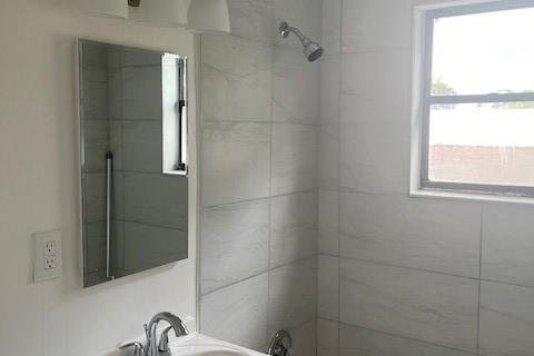 House in West Palm Beach, Florida 1 bedroom, 53.88 sq.m. № 1139350 - photo 1