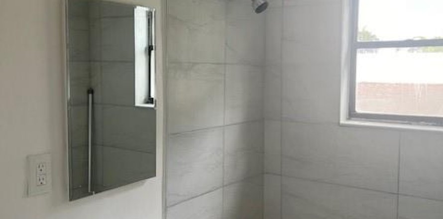 Casa en West Palm Beach, Florida 1 dormitorio, 53.88 m2 № 1139350
