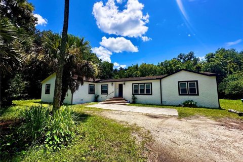 Casa en alquiler en Oviedo, Florida, 5 dormitorios, 277.5 m2 № 1883121 - foto 1