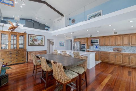 Casa en venta en Port Richey, Florida, 3 dormitorios, 292.83 m2 № 1662363 - foto 11