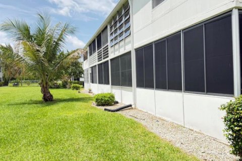 Copropriété à vendre à West Palm Beach, Floride: 1 chambre, 54.35 m2 № 2077690 - photo 19