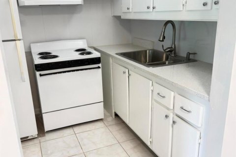 Copropriété à vendre à West Palm Beach, Floride: 1 chambre, 54.35 m2 № 2077690 - photo 3