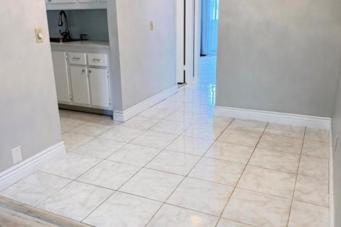 Copropriété à vendre à West Palm Beach, Floride: 1 chambre, 54.35 m2 № 2077690 - photo 13