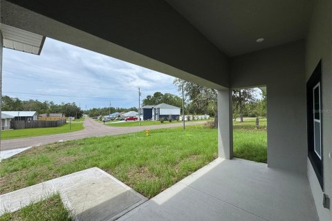 Villa ou maison à vendre à Citrus Springs, Floride: 3 chambres, 142.05 m2 № 1815885 - photo 5
