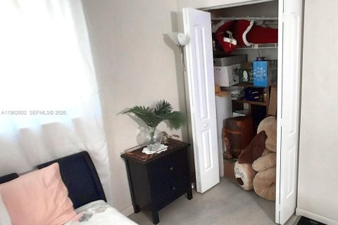 Villa ou maison à louer à Lake Worth, Floride: 2 chambres, 151.43 m2 № 2023789 - photo 28