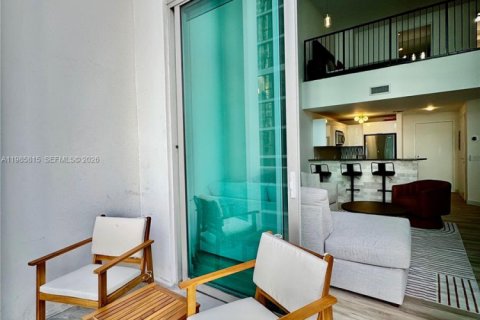 Condo in Miami, Florida, 1 bedroom  № 2047419 - photo 4