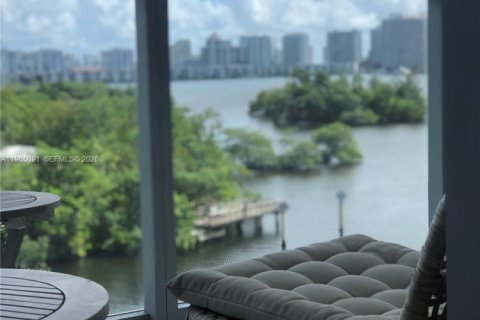 Copropriété à louer à North Miami Beach, Floride: 3 chambres, 144.65 m2 № 2242906 - photo 27
