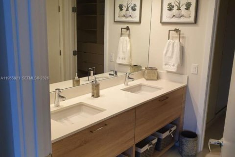 Copropriété à louer à North Miami Beach, Floride: 3 chambres, 144.65 m2 № 2242906 - photo 20