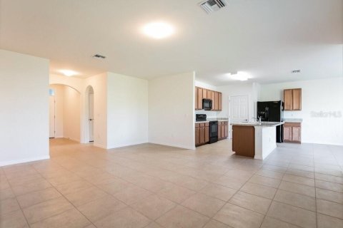Casa en alquiler en Cape Coral, Florida, 4 dormitorios, 194.17 m2 № 1815336 - foto 2