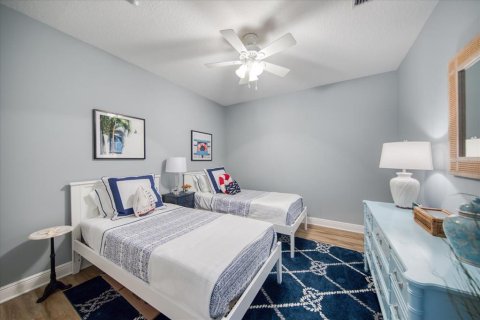 Condo in Indian Shores, Florida, 2 bedrooms  № 1635997 - photo 20