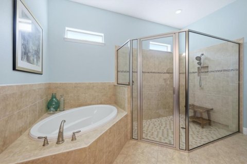 Villa ou maison à vendre à Bradenton, Floride: 4 chambres, 191.19 m2 № 2141959 - photo 27