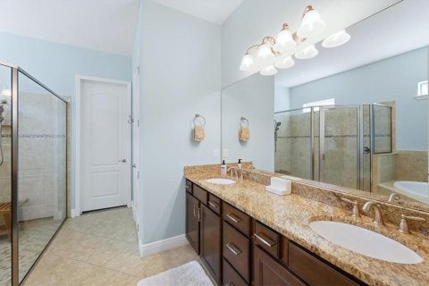 Villa ou maison à vendre à Bradenton, Floride: 4 chambres, 191.19 m2 № 2141959 - photo 26