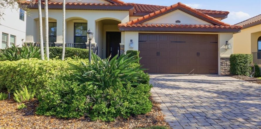Villa ou maison à Bradenton, Floride 4 chambres, 191.19 m2 № 2141959