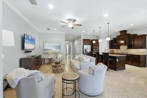Villa ou maison à vendre à Bradenton, Floride: 4 chambres, 191.19 m2 № 2141959 - photo 8