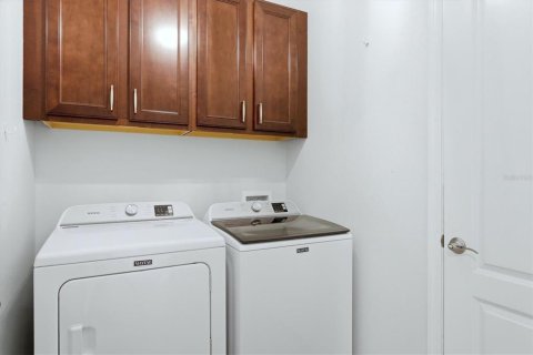 Villa ou maison à vendre à Bradenton, Floride: 4 chambres, 191.19 m2 № 2141959 - photo 28