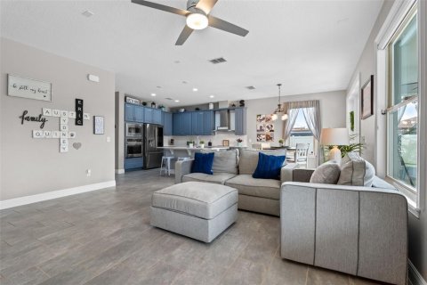 Villa ou maison à vendre à Lake Mary, Floride: 5 chambres, 355.54 m2 № 1744422 - photo 20