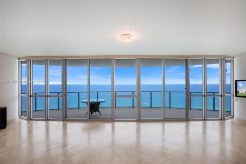 Copropriété à vendre à Hollywood, Floride: 3 chambres, 287.16 m2 № 2186015 - photo 7