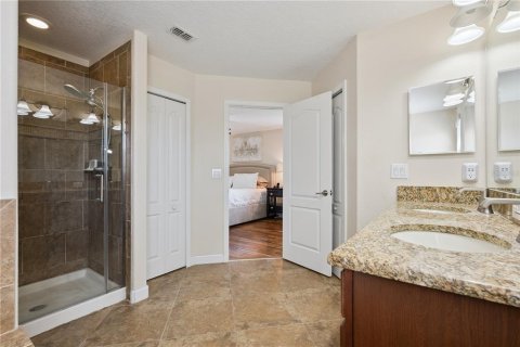 House in Davenport, Florida 4 bedrooms, 226.68 sq.m. № 2202586 - photo 19