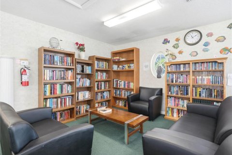 Commercial property in Lakeland, Florida 193.89 sq.m. № 2166316 - photo 7