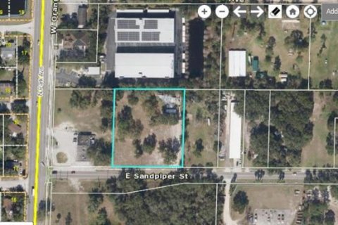 Commercial property in Apopka, Florida № 1564623 - photo 2