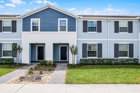 Townhouse in Davenport, Florida 5 bedrooms, 212.1 sq.m. № 1626194 - photo 1