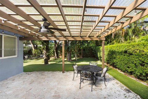 Villa ou maison à vendre à Miami, Floride: 3 chambres, 154.31 m2 № 1964238 - photo 21