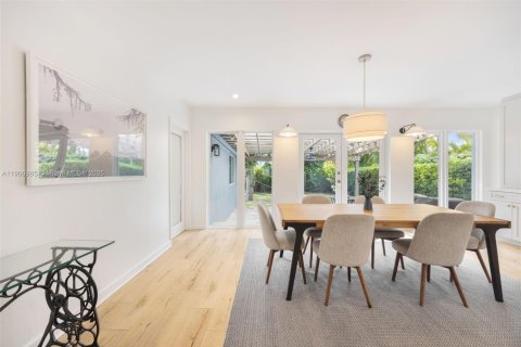 Villa ou maison à vendre à Miami, Floride: 3 chambres, 154.31 m2 № 1964238 - photo 7