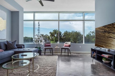 Condominio en alquiler en Orlando, Florida, 2 dormitorios, 117.8 m2 № 1107696 - foto 4