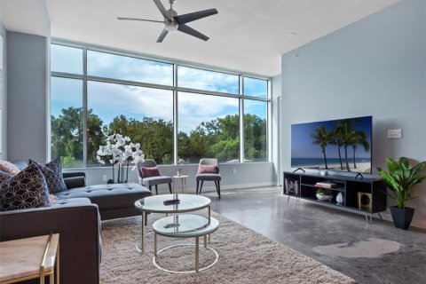Condominio en alquiler en Orlando, Florida, 2 dormitorios, 117.8 m2 № 1107696 - foto 7