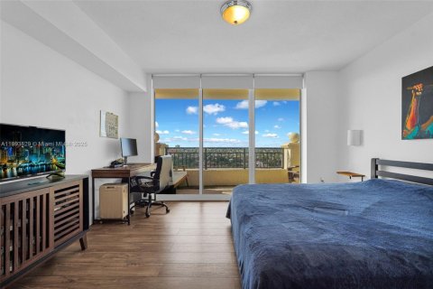 Copropriété à vendre à Miami, Floride: 2 chambres, 109.62 m2 № 1946551 - photo 3