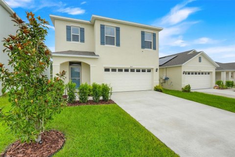 House in Tavares, Florida 5 bedrooms, 228.26 sq.m. № 2284262