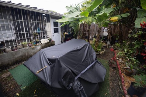 House in Cutler Bay, Florida 3 bedrooms № 2402118 - photo 17