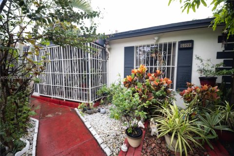 House in Cutler Bay, Florida 3 bedrooms № 2402118 - photo 26