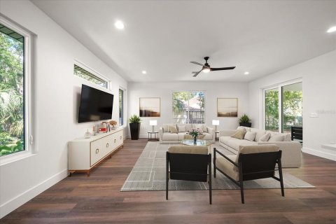 Casa en venta en Saint Petersburg, Florida, 3 dormitorios, 172.43 m2 № 1904037 - foto 18