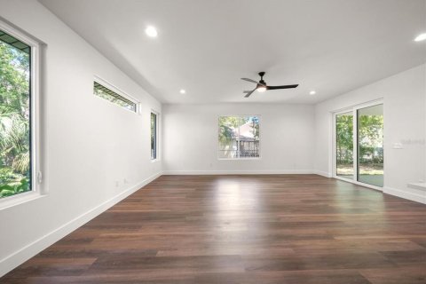 Casa en venta en Saint Petersburg, Florida, 3 dormitorios, 172.43 m2 № 1904037 - foto 23