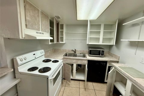 Apartamento en alquiler en Altamonte Springs, Florida, 3 dormitorios, 103.31 m2 № 1880985 - foto 6