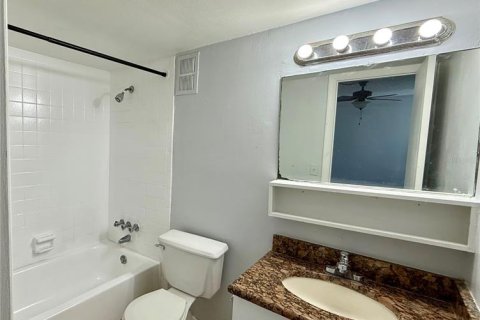 Apartamento en alquiler en Altamonte Springs, Florida, 3 dormitorios, 103.31 m2 № 1880985 - foto 13
