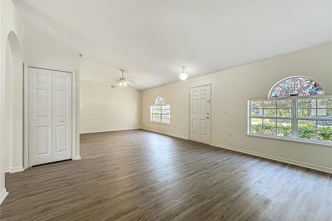 Casa en venta en Palm Coast, Florida, 4 dormitorios, 208.1 m2 № 1751357 - foto 7