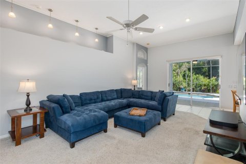 House in Tampa, Florida 3 bedrooms, 164.81 sq.m. № 2208284 - photo 6