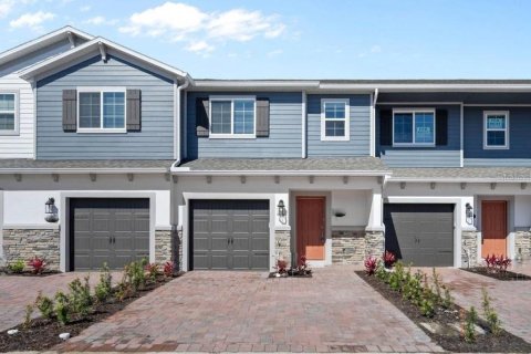 Townhouse in Orlando, Florida 4 bedrooms, 166.48 sq.m. № 1840142 - photo 1