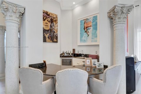 House in Aventura, Florida 5 bedrooms, 494.15 sq.m. № 1980288 - photo 12