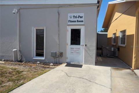 Apartamento en alquiler en Sarasota, Florida, 2 dormitorios, 41.81 m2 № 1900805 - foto 13