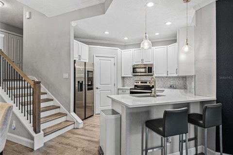 Condo in Tampa, Florida, 3 bedrooms  № 1837704 - photo 7