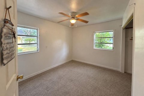 Casa en venta en Leesburg, Florida, 4 dormitorios, 194.26 m2 № 2386016 - foto 19
