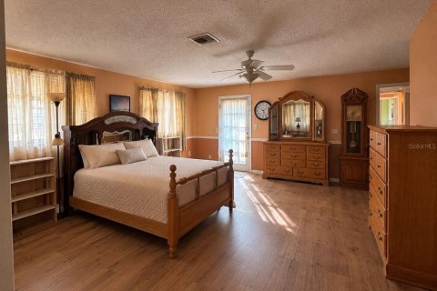 Casa en venta en Leesburg, Florida, 4 dormitorios, 194.26 m2 № 2386016 - foto 15