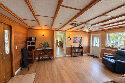 Casa en venta en Leesburg, Florida, 4 dormitorios, 194.26 m2 № 2386016 - foto 16